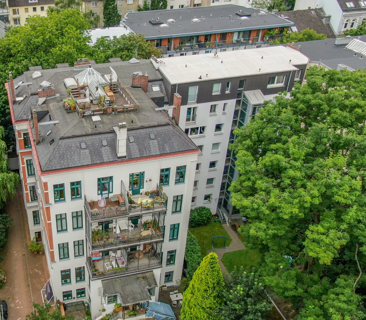 Luftbild mit Rooftop-Terrace