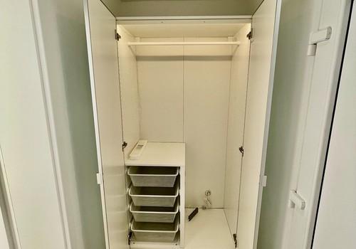 Spiegelschrank