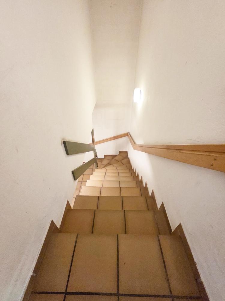 UG Kellertreppe