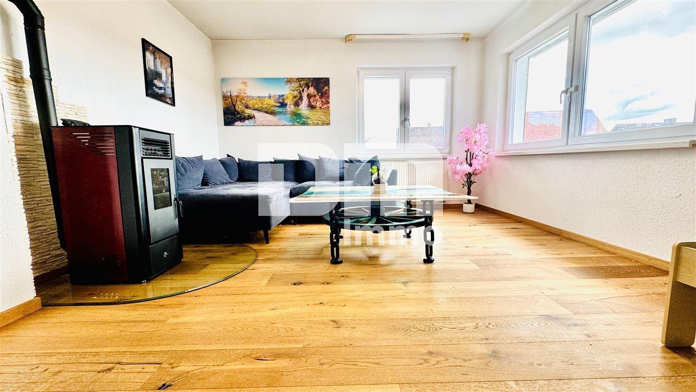 EG Wohnzimmer / Kamin