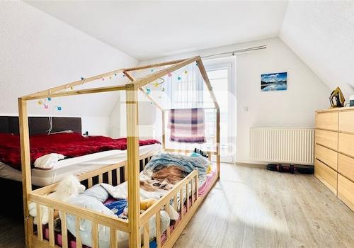 OG / DG Schlafzimmer / Zugang Balkon