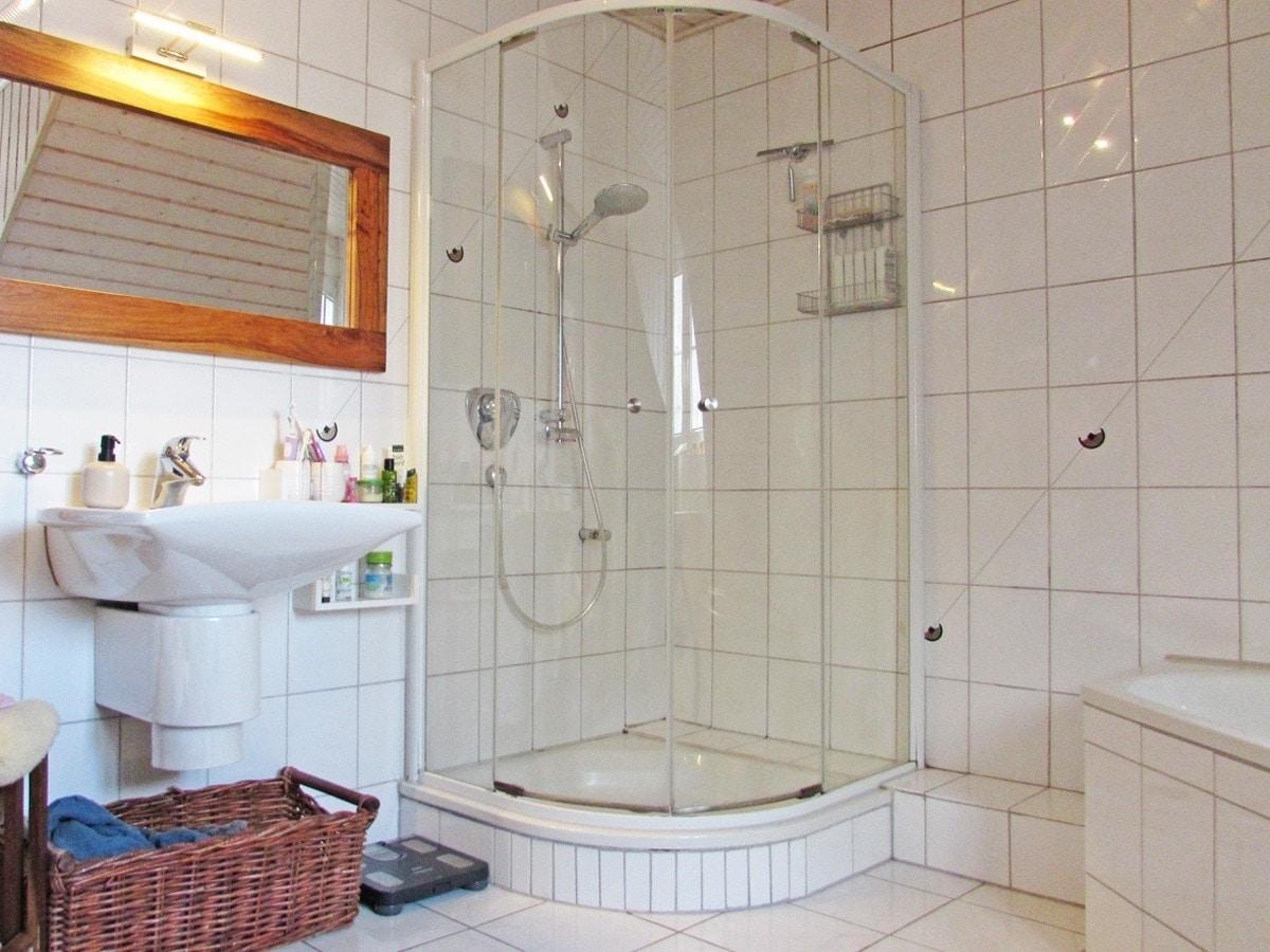 Teilansicht Bad Hinterhaus