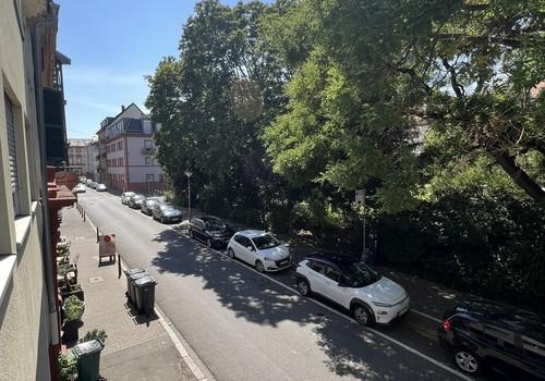 Universität direkt gegenüber