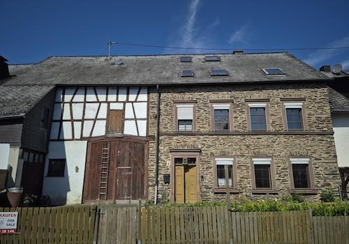 Straßenansicht Ost