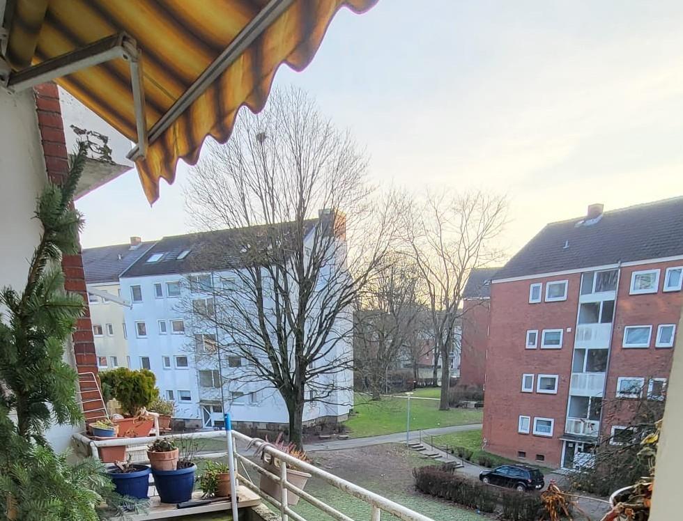 Balkon mit Markise