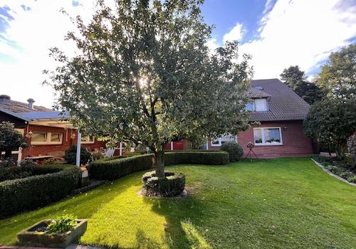 Garten (Rückwärtige Ansicht