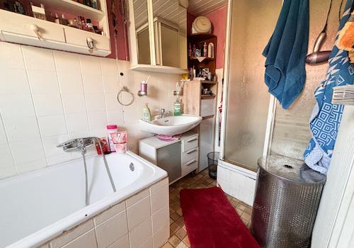 Badezimmer EG