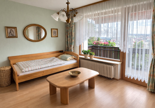 Zimmer mit Balkonzugang EG