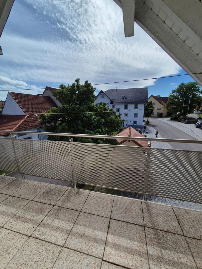 Balkon (Zugang Schlafzimmer)