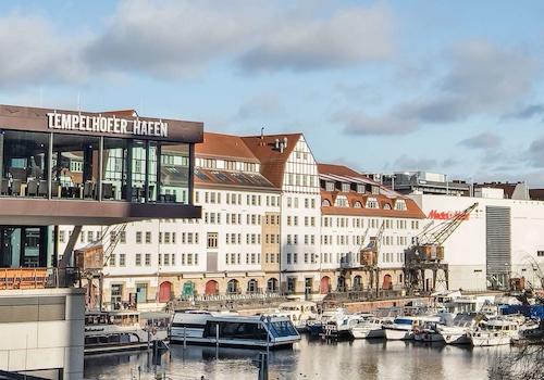 Tempelhofer Hafen