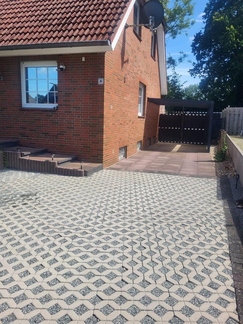 Carport mit zwei Stellplätze 
