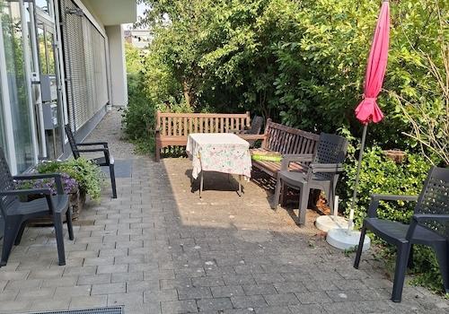 Sitzecke im Grünen