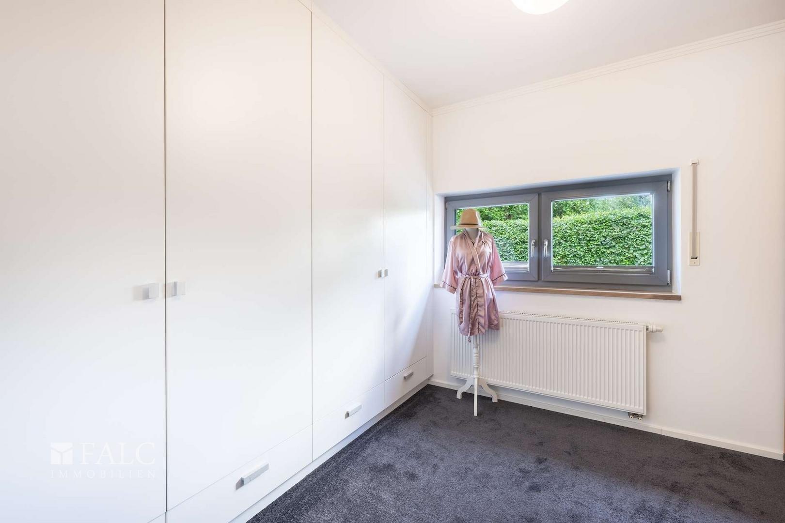 Büro/Ankleide