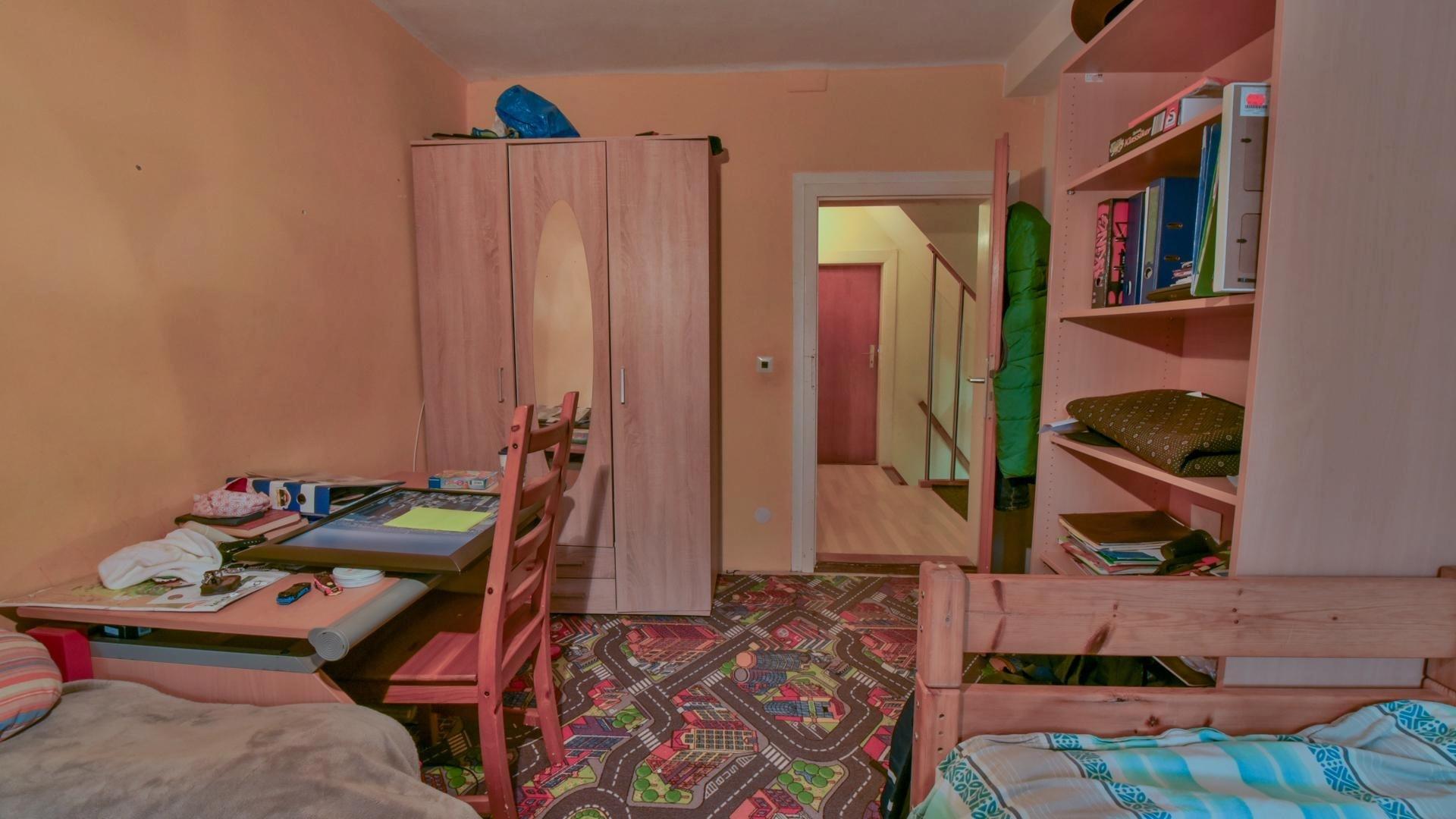 Zimmer oben (2)