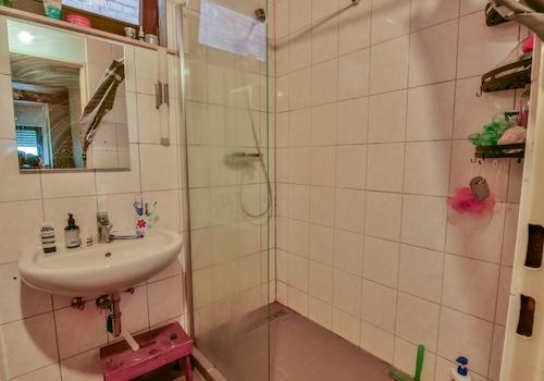 Dusche