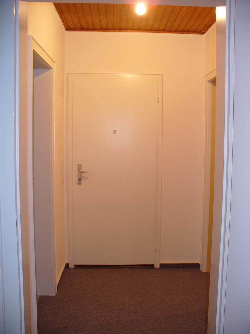 132 DG re Eingang Flur