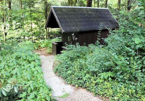 Kleines Kinderhaus