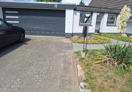 Doppel Garage
