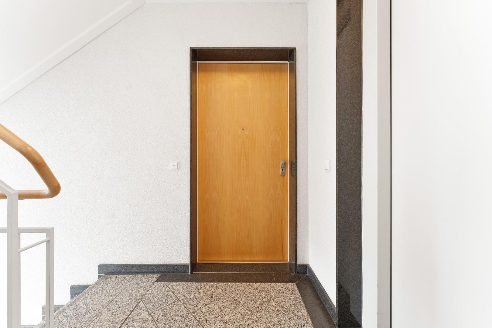 Wohnungseinang
