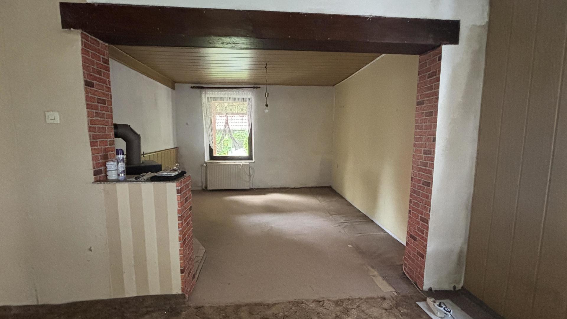 Wohn-/Esszimmer rechte Hälfte