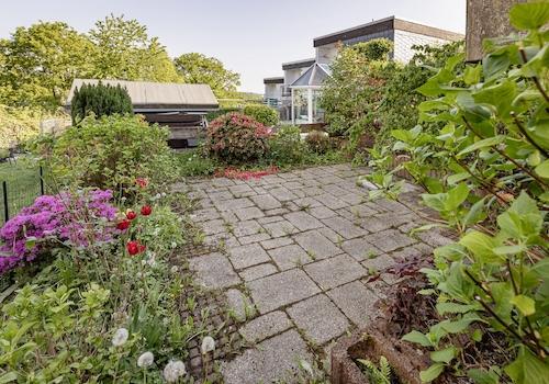 Terrassenbereich im Garten