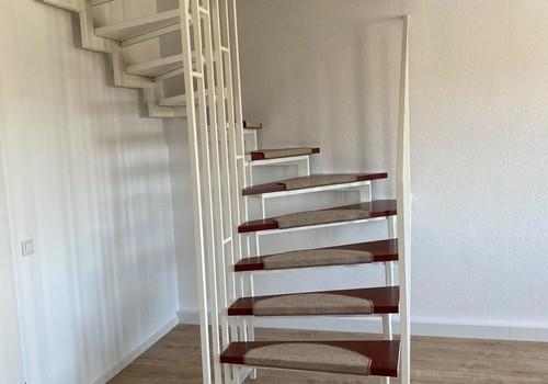 Treppe zur oberen Etage