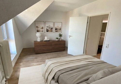 Schlafzimmer 1 (KI-möbliert)