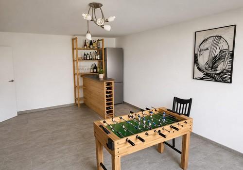 Hobby Keller