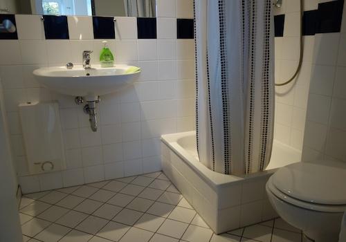Bad im eigenen Zimmer
