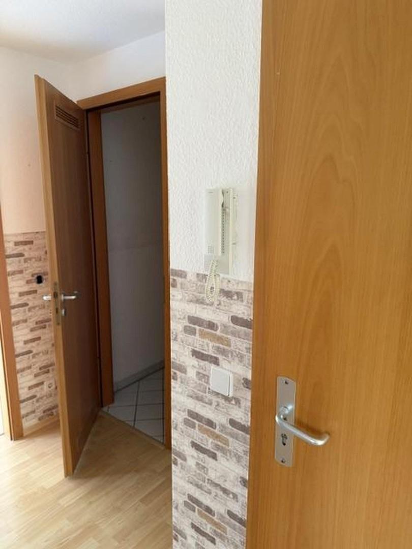 Abstellraum neben Eing.tür
