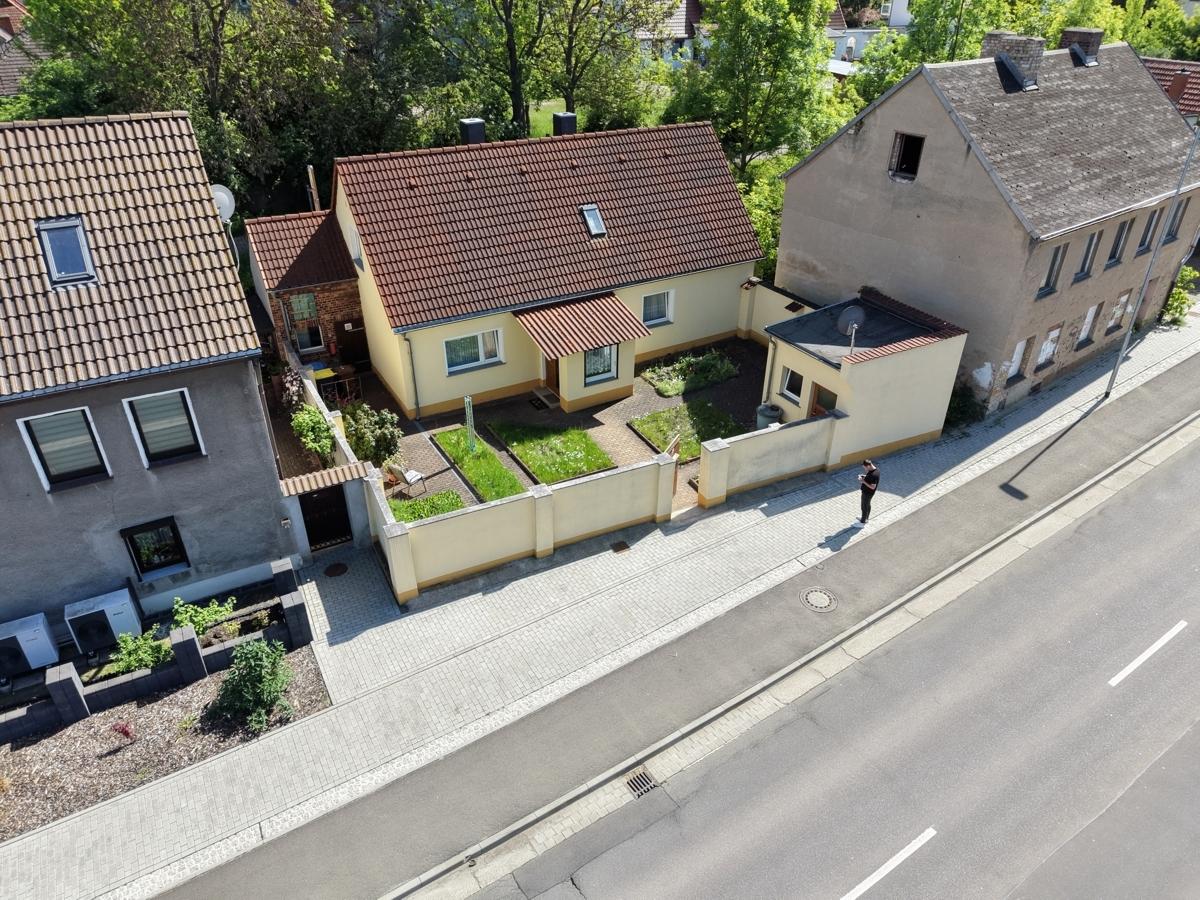 Straßenansicht