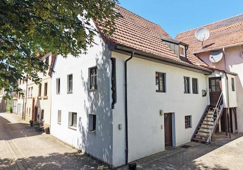 Straßenansicht