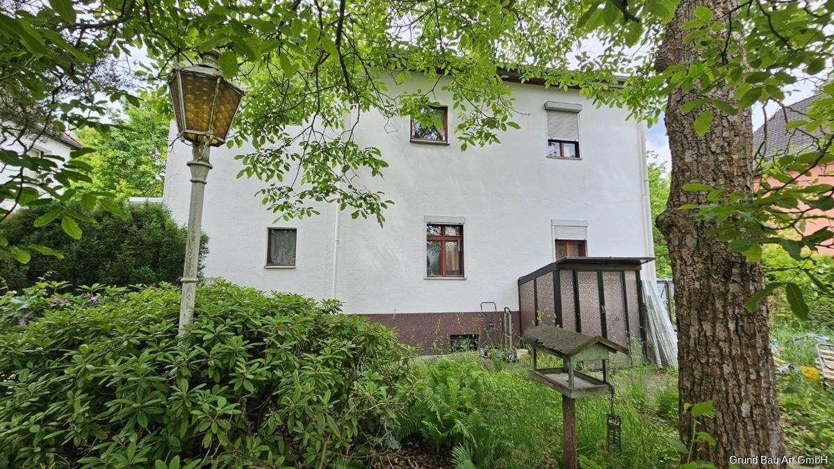 Gartenseite Haus