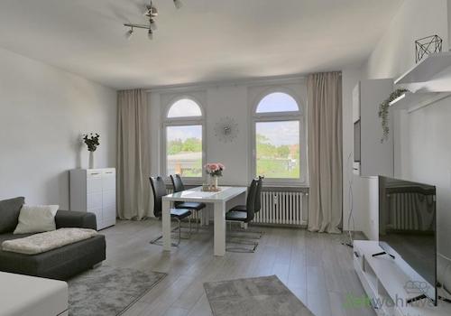 Blick ins Wohnzimmer