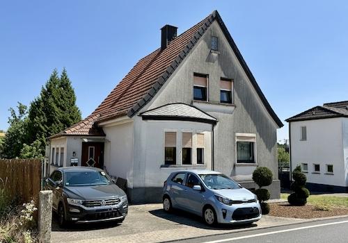Vorderansicht Wohngebäude