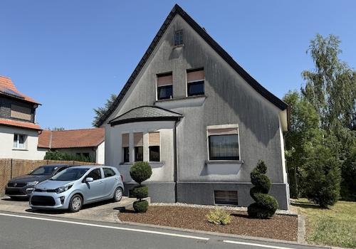 Vorderansicht Wohngebäude
