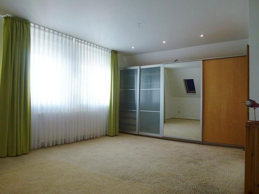 Elternschlafzimmer (Dachgeschoss)