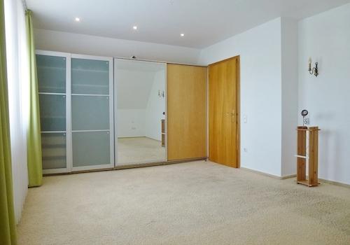 Elternschlafzimmer (Dachgeschoss)