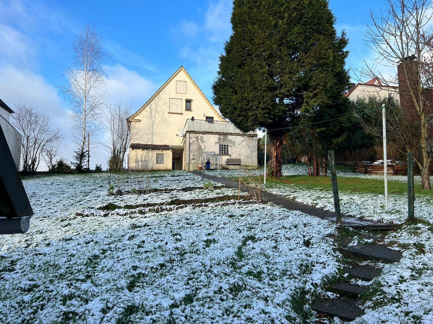 Haus im Winteridyll