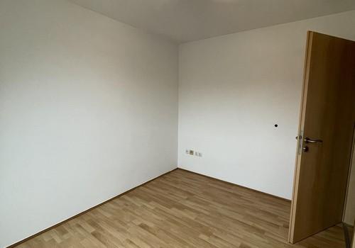 Zimmer klein unten 