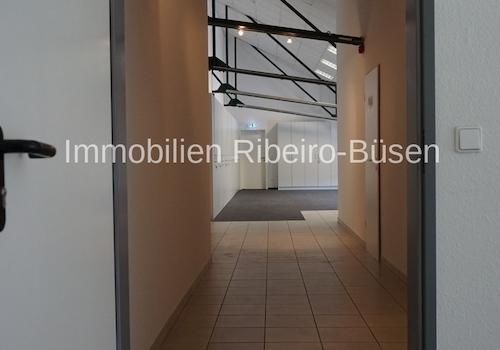 Eingang zur Büroeinheit