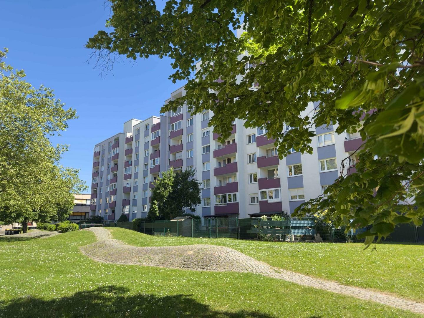 Blick zum Balkon