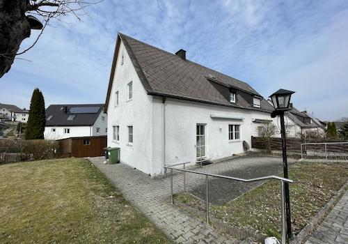 Anischt mit Terrasse 