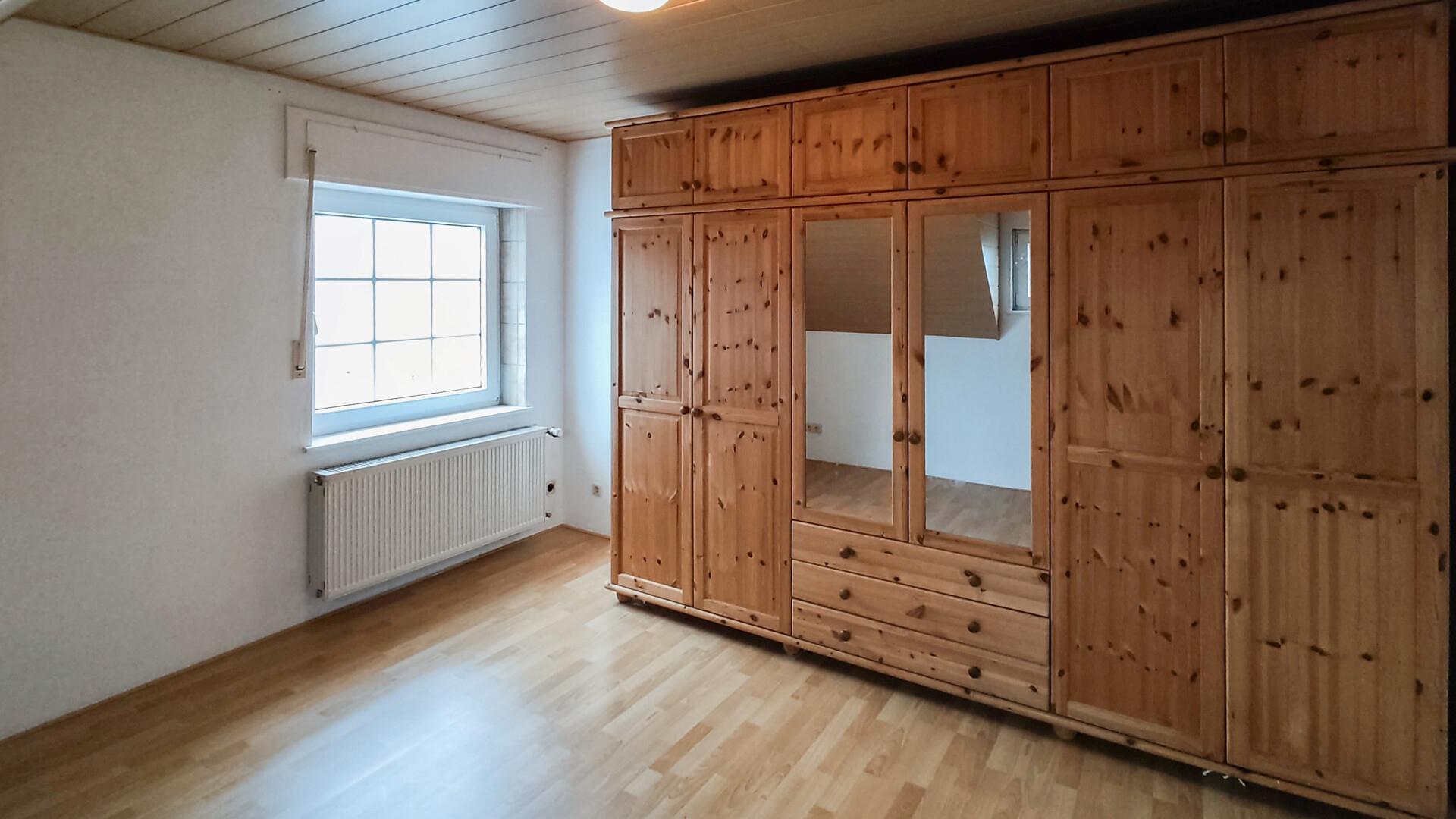 Schlafzimmer OG