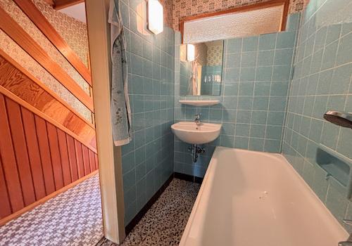 Badezimmer EG