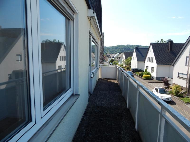Wohnzimmer Balkon Bild 2