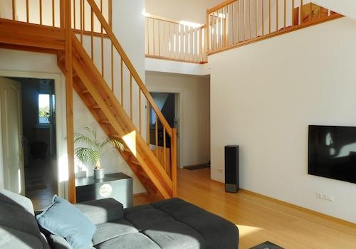 Wohnzimmer, Blick zur Küche
