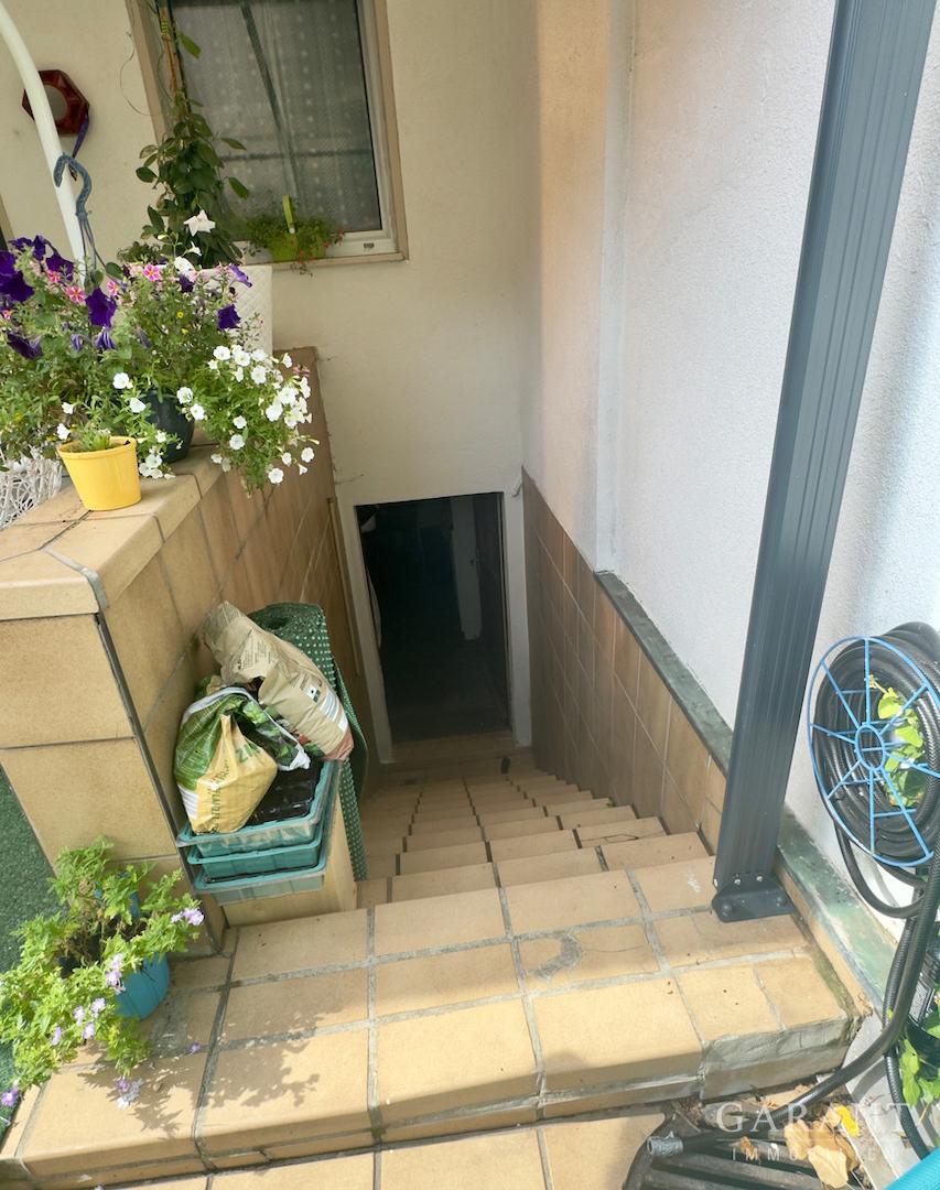 Zugang zum Keller