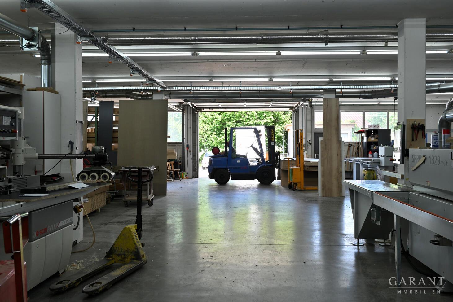Produktionshalle Werkstatt,.