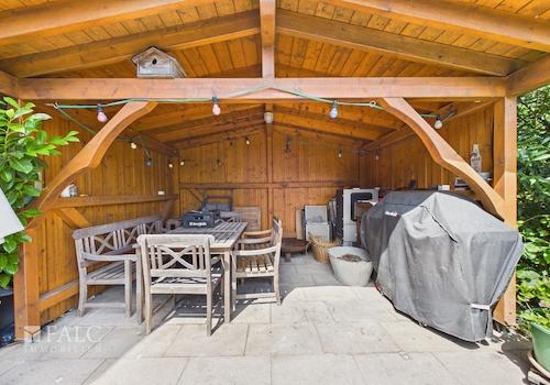 Garten.- Partyhütte 